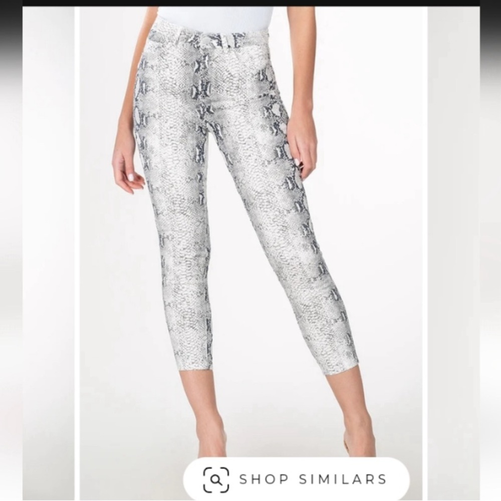 4/$10 YMI High Rise Snakeskin Print Ankle Cropped Jeans